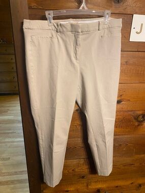 Gibson Latimer Cream Capris